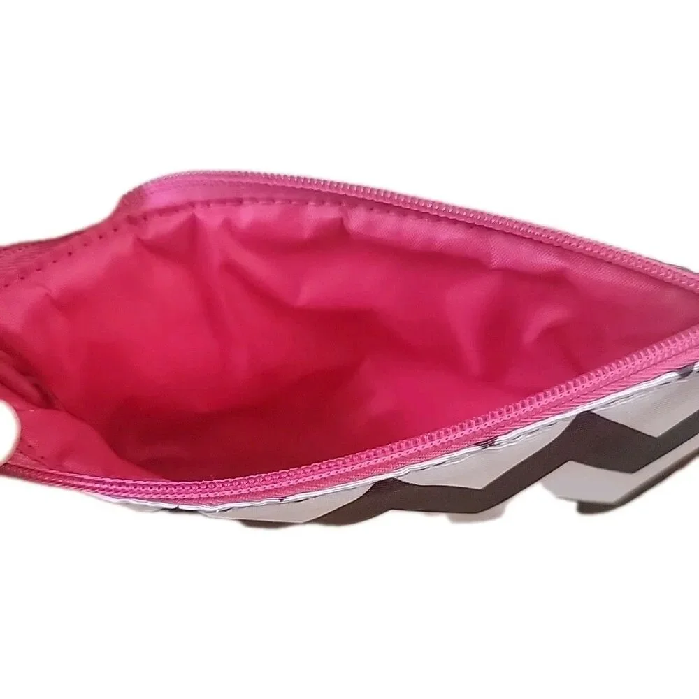 NWT 4‑Piece Makeup Travel Bag Set Pink & Black Chevron Cosmetic Organizer